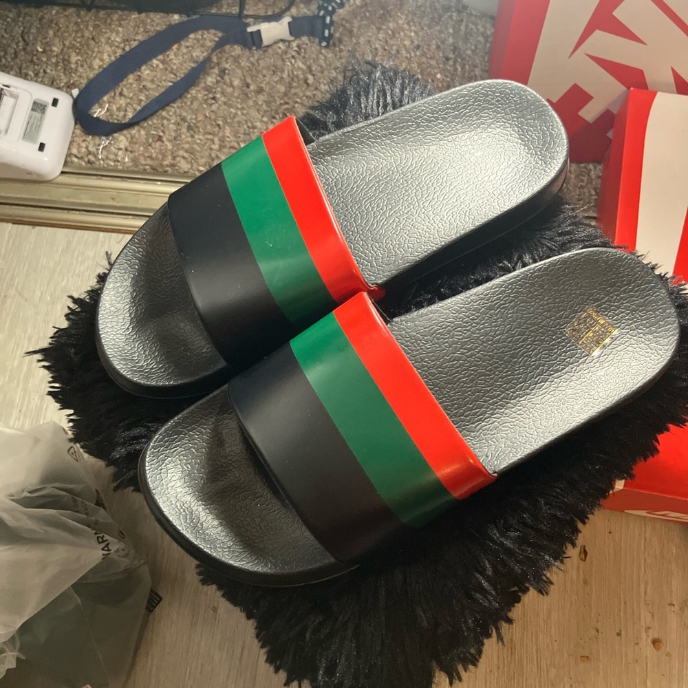 SHEIN Black Slide Sandals with Red and Green Stripes - Picture 5 of 7